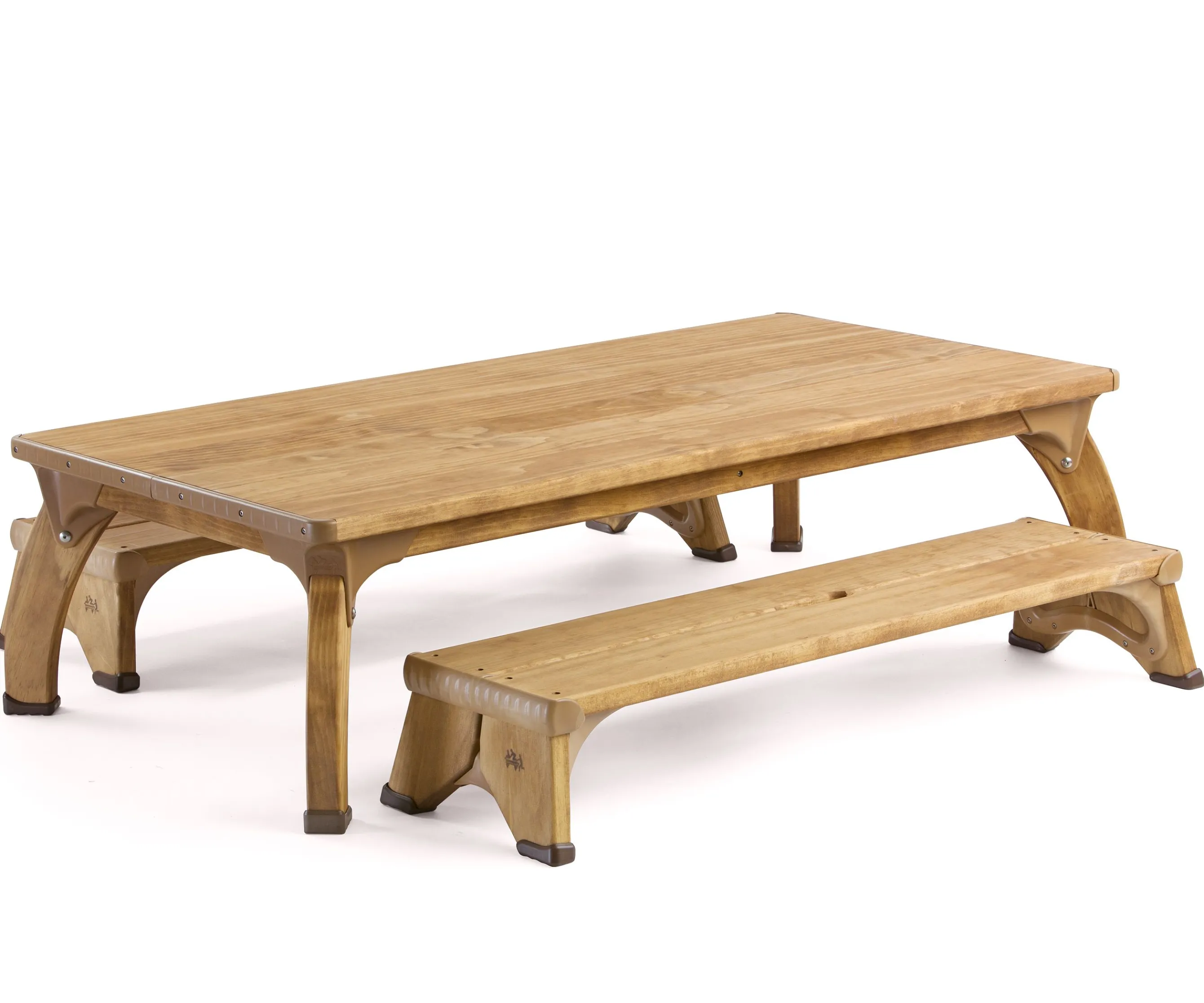 Outlast Project Table Set