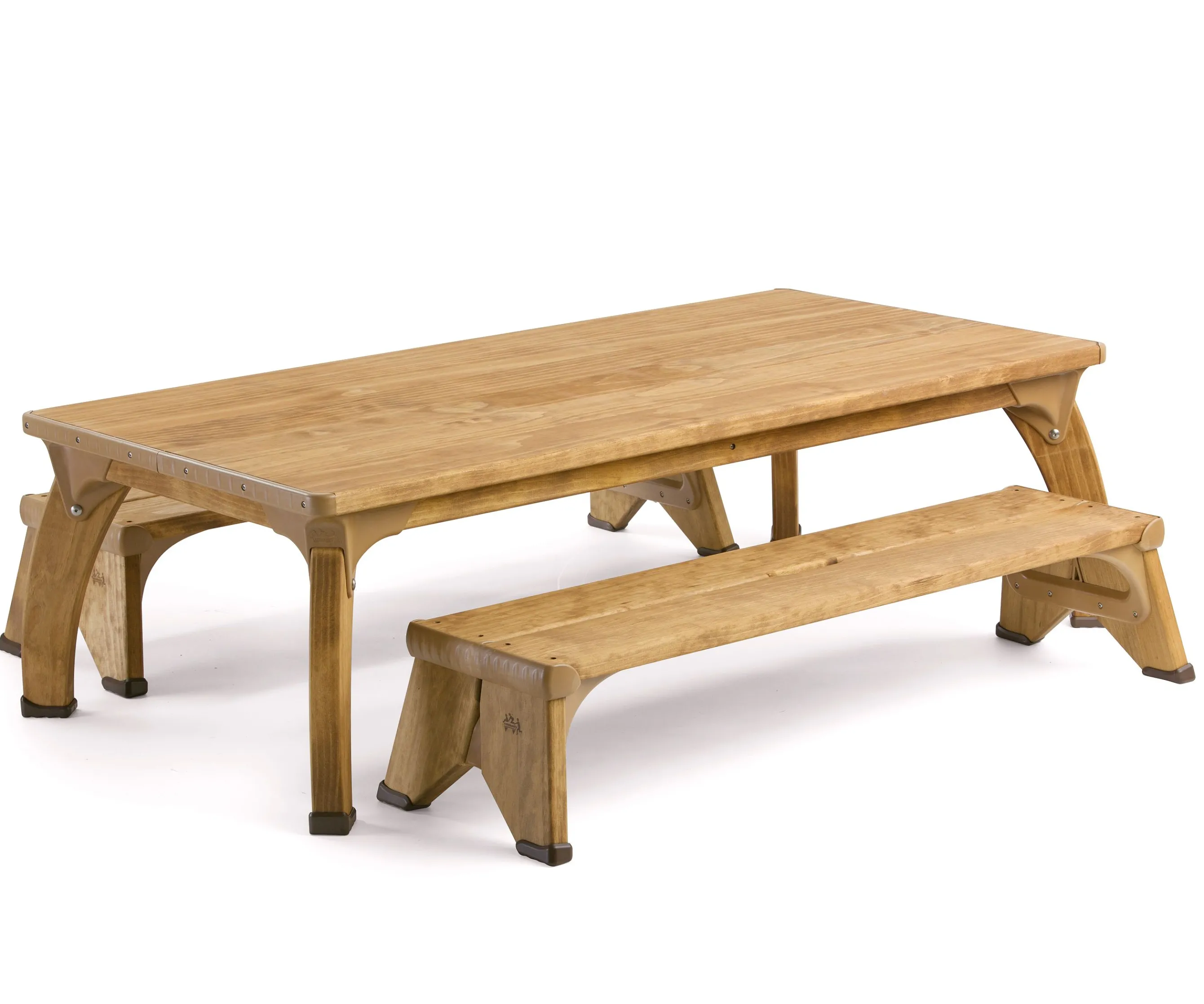 Outlast Project Table Set