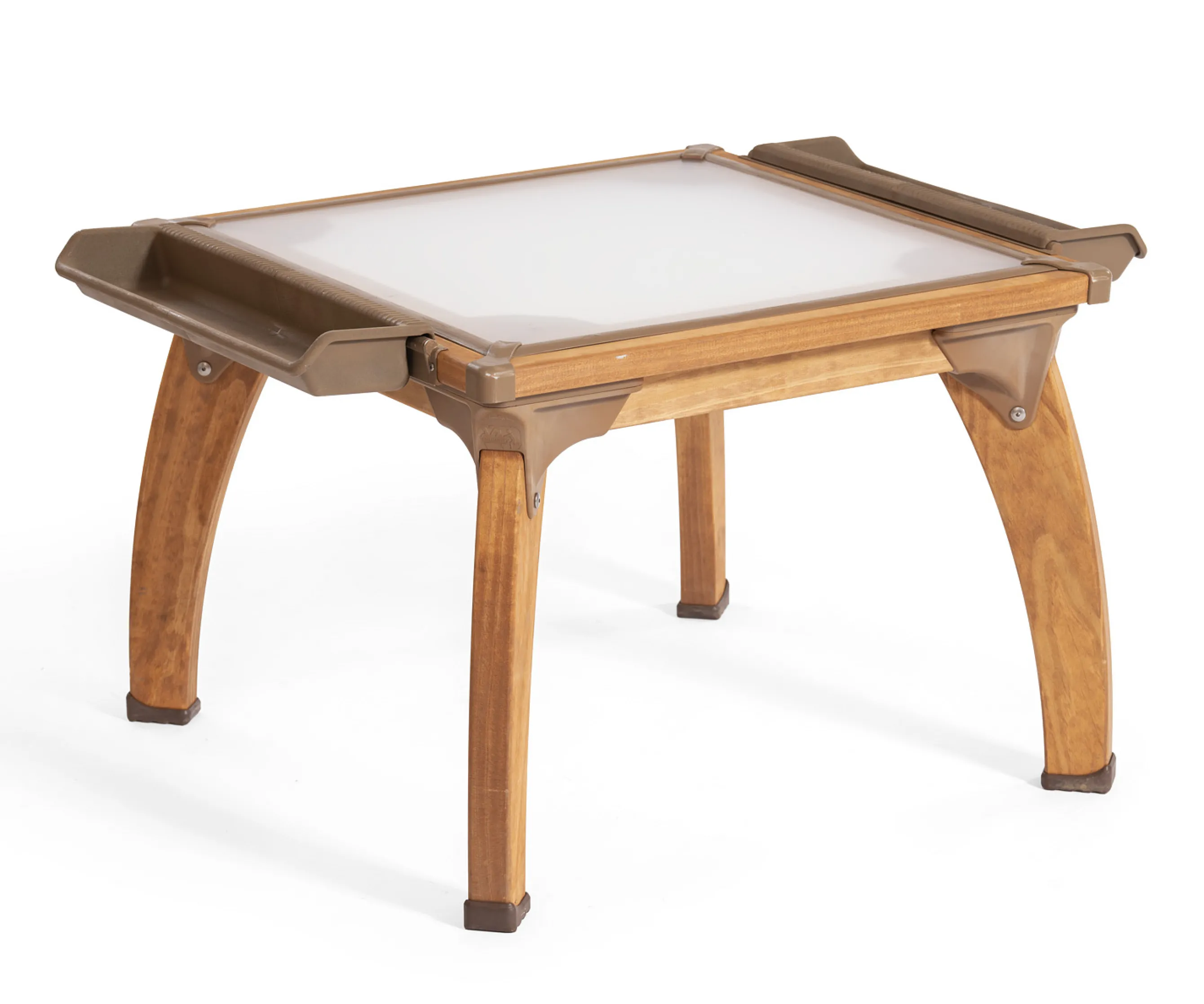 Outlast Small Art Table